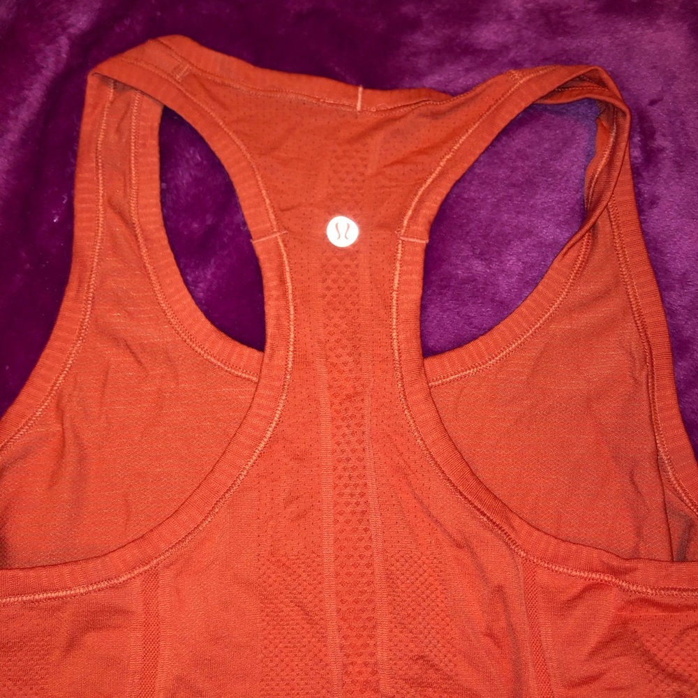 NWOT lululemon swiftly tank